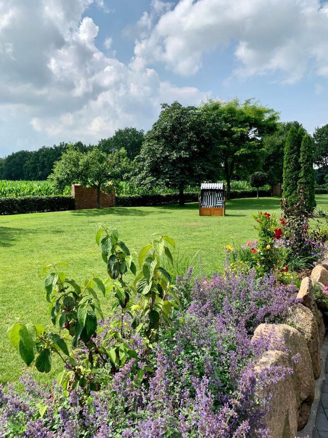 Neue Ruhige Ferienwohnung Am Wald Wustewohlde Exterior foto